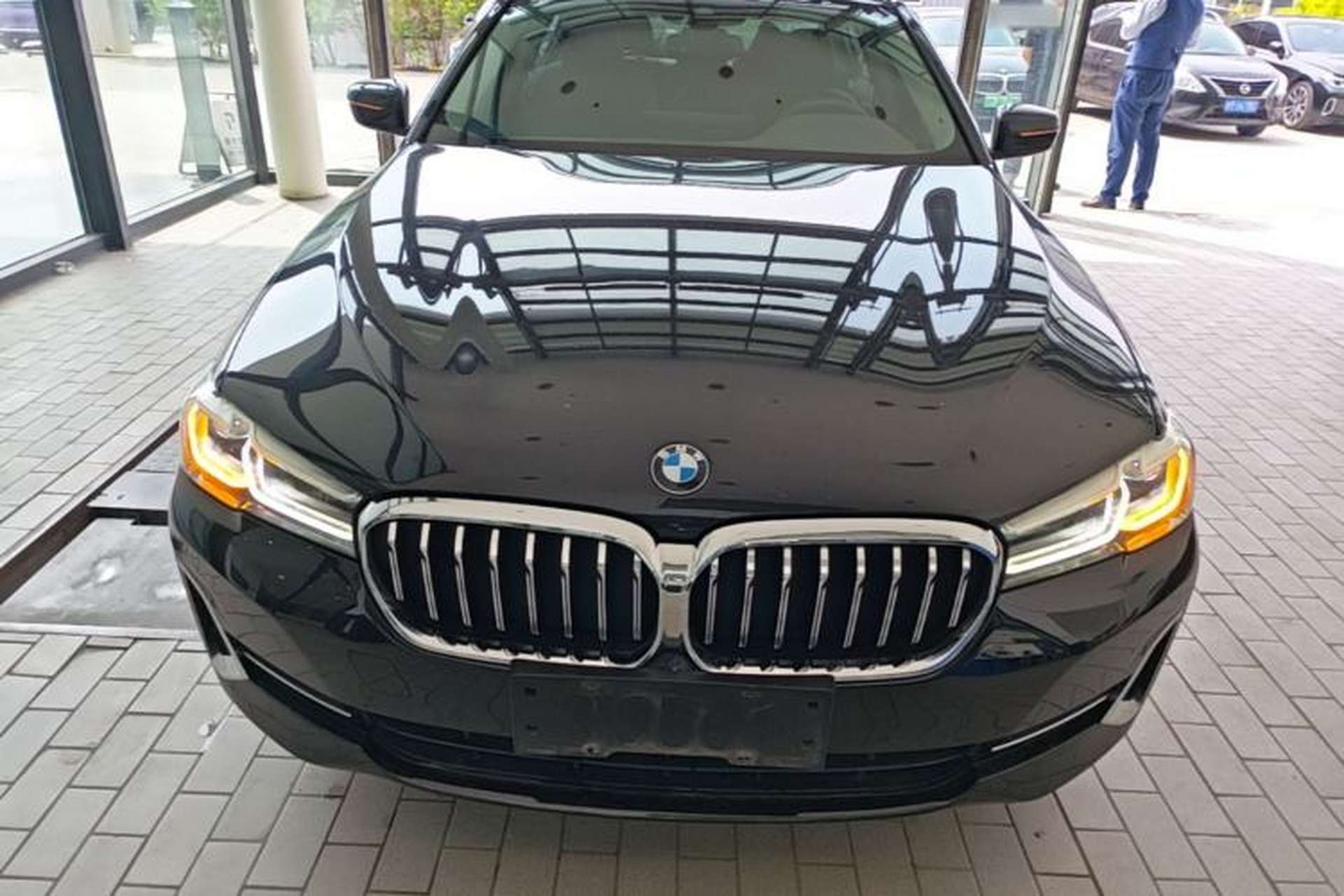 Used BMW 5 Series 2022 Second Facelift 530Li Leading Edition Luxury Package Front