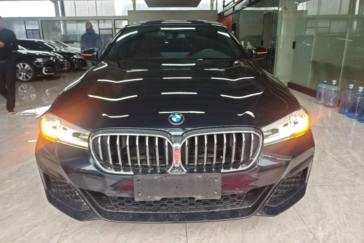 Used BMW 5 Series 2022 Restyled 525Li M Sport Package Front