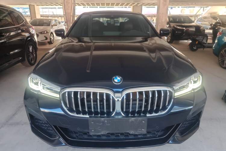 Used BMW 5 Series 2022 Restyled 525Li M Sport Package Front