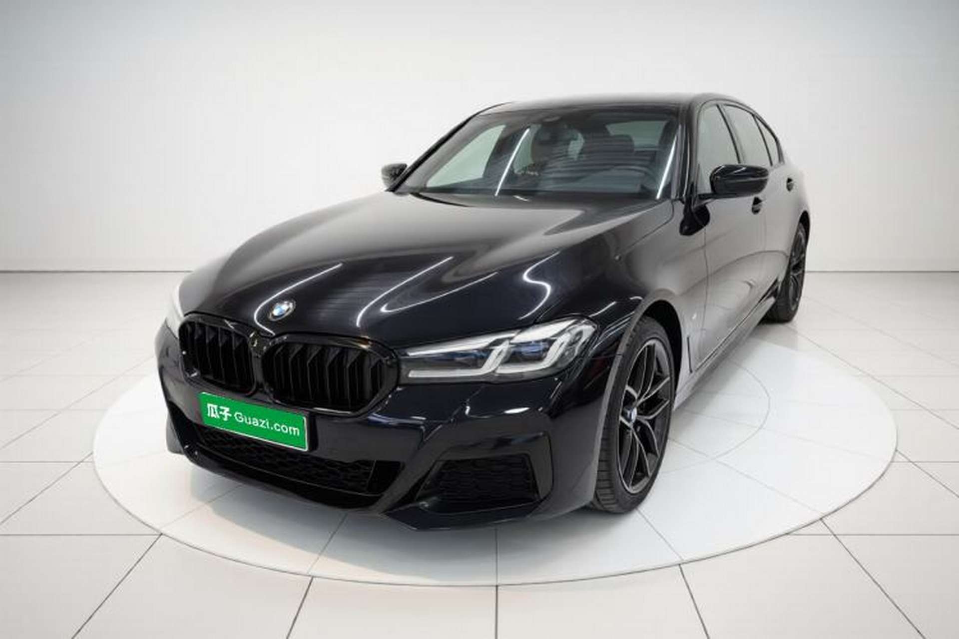 Used BMW 5 Series 2022 Restyled 525Li M Sport Package Front Left 45 Deg