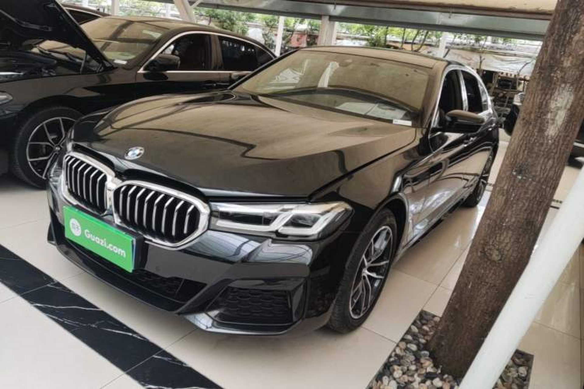 Used BMW 5 Series 2022 Restyled 525Li M Sport Package Front Left 45 Deg