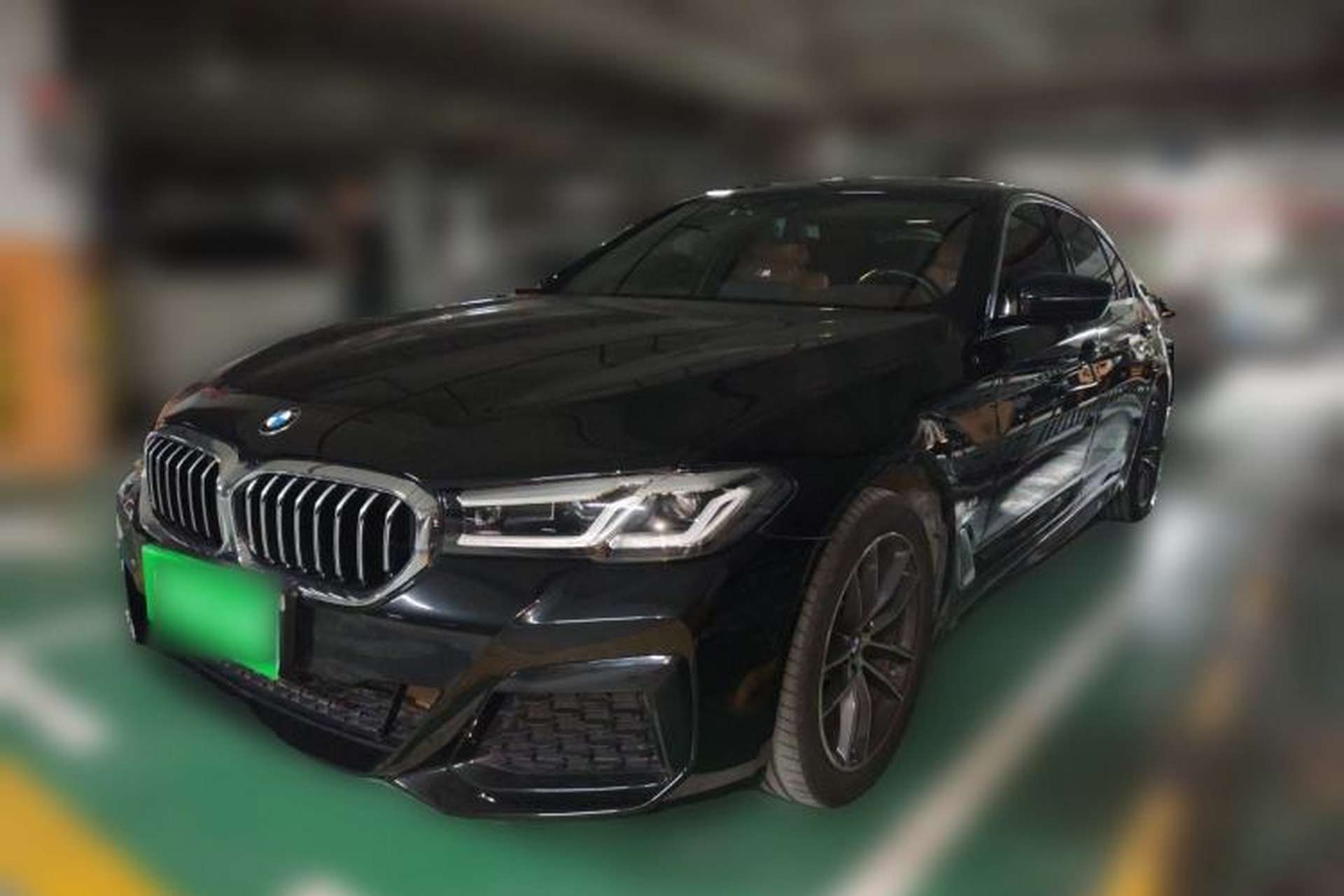 Used BMW 5 Series 2022 Restyled 525Li M Sport Package Front Left 45 Deg