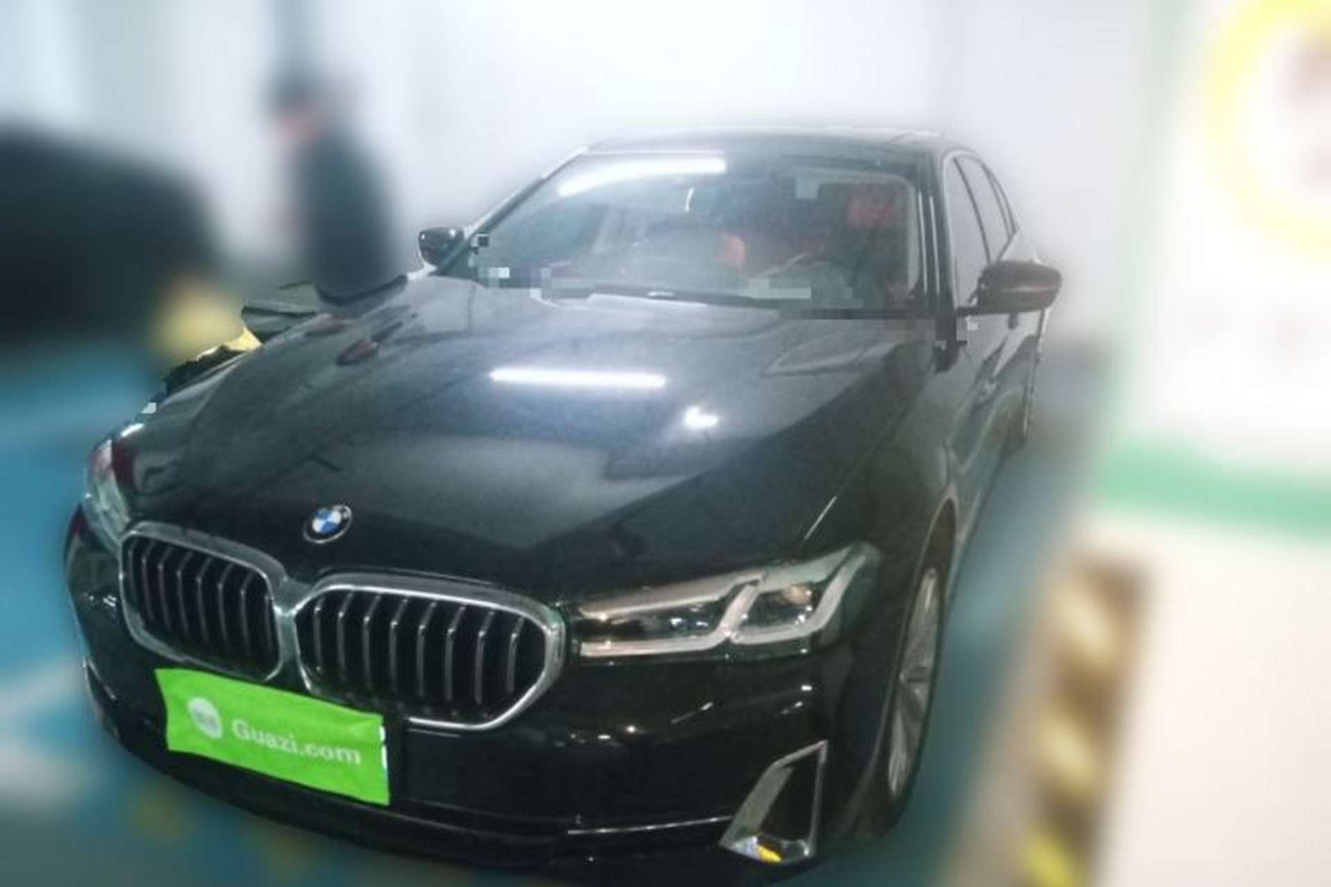 Used BMW 5 Series 2022 Restyled 525Li Luxury Package Front Left 45 Deg