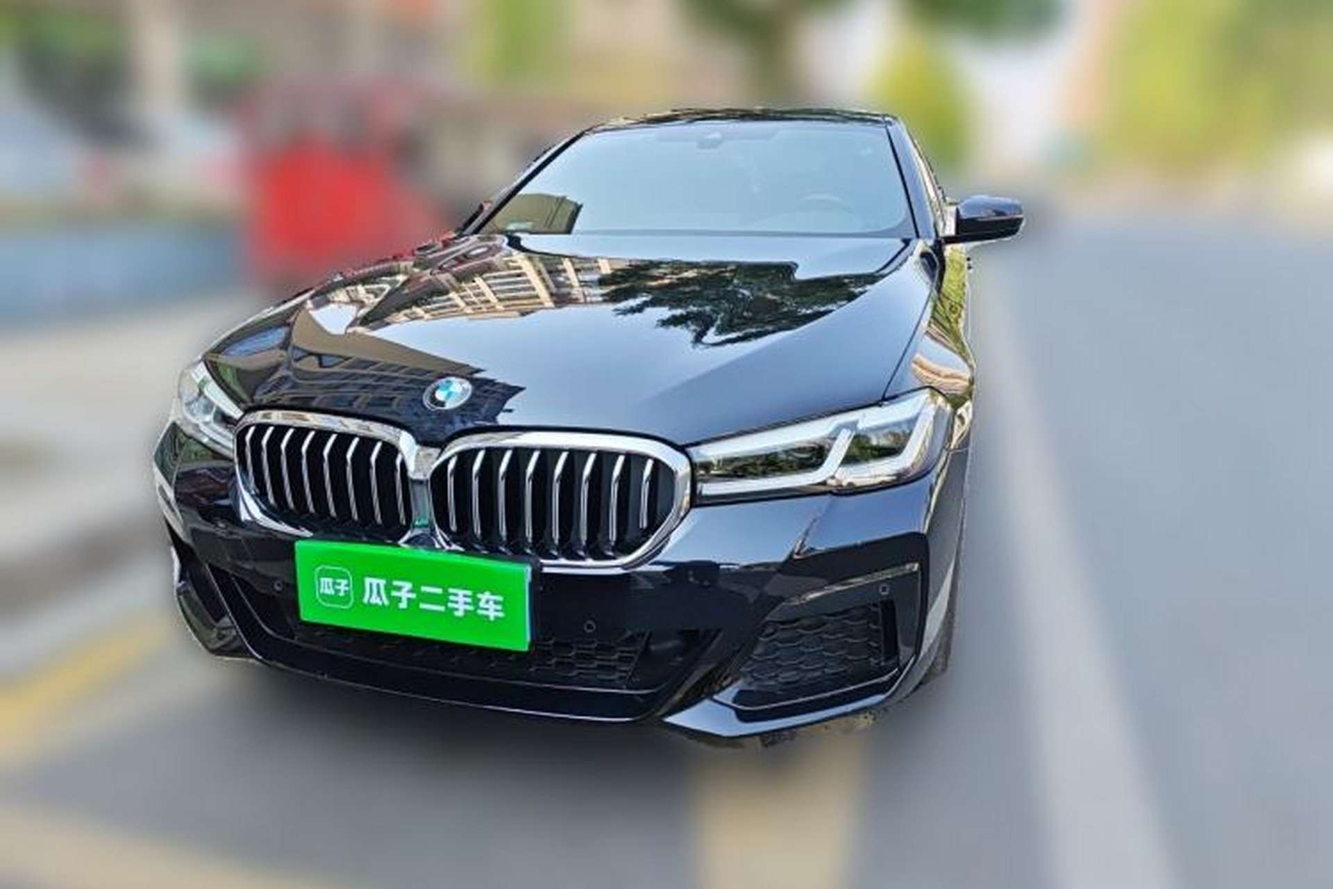 Used BMW 5 Series 2022 Second Facelift 525Li M Sport Package Front Left 45 Deg