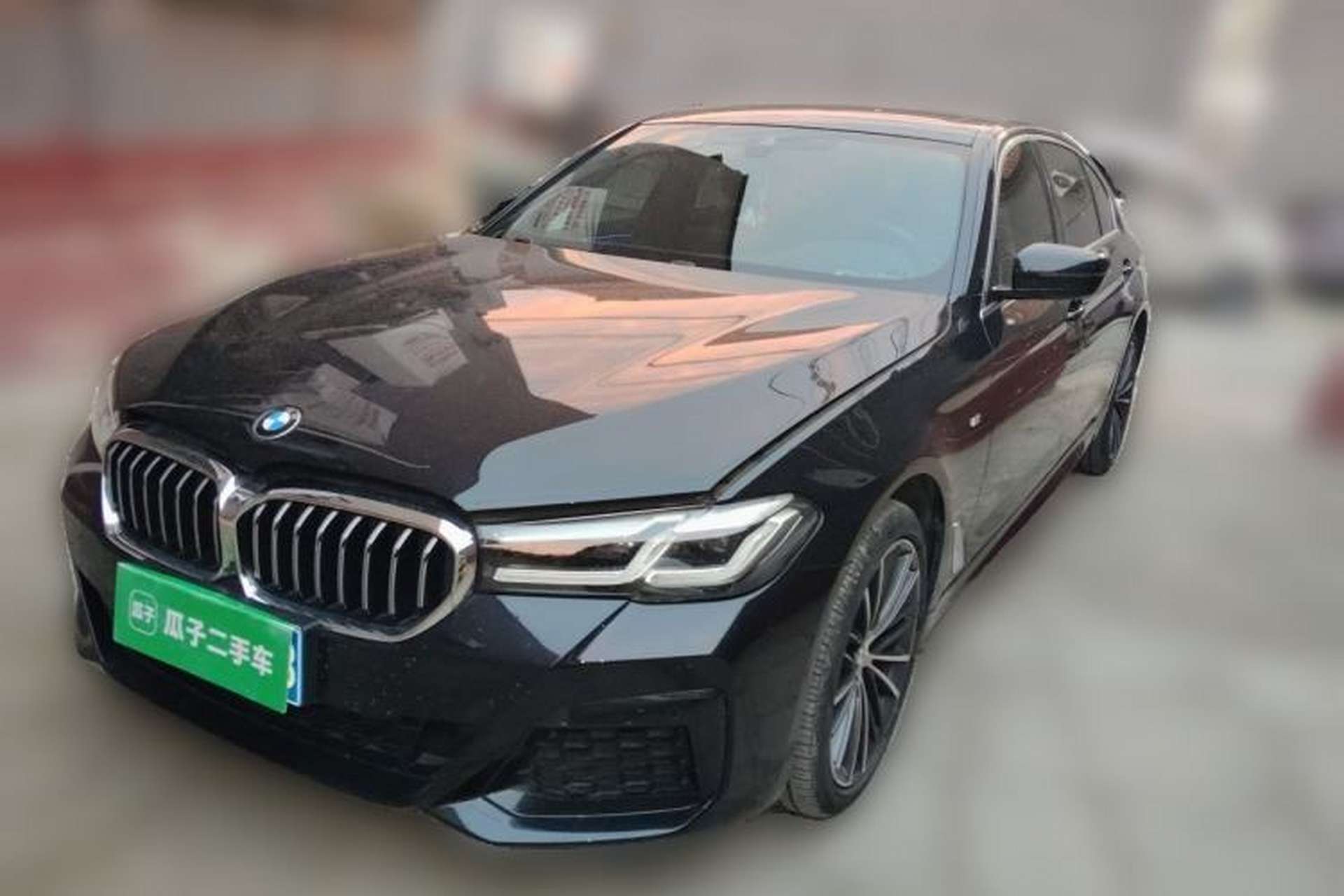 Used BMW 5 Series 2022 Second Facelift 530Li Leading Edition M Sport Package Front Left 45 Deg