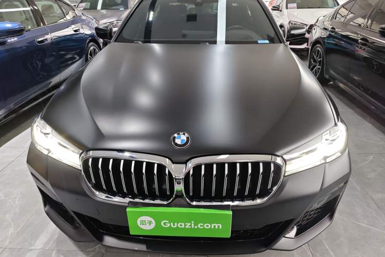 Used BMW 5 Series 2022 Restyled 540i Luxury Edition M Sport Package Front