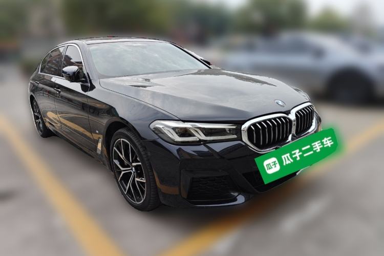 Used BMW 5 Series 2022 Second Facelift 530Li Luxury Version M Sport Package Front Right 45 Deg