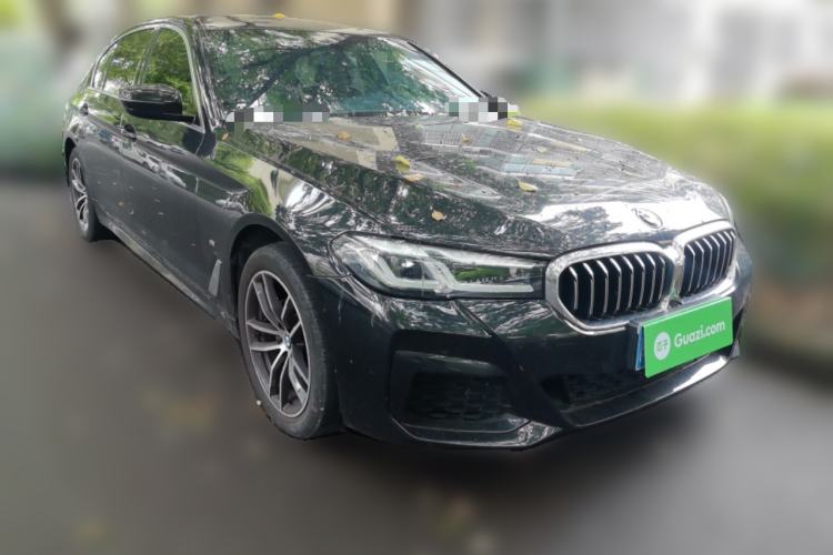 Used BMW 5 Series 2022 Restyled 525Li M Sport Package Front Right 45 Deg