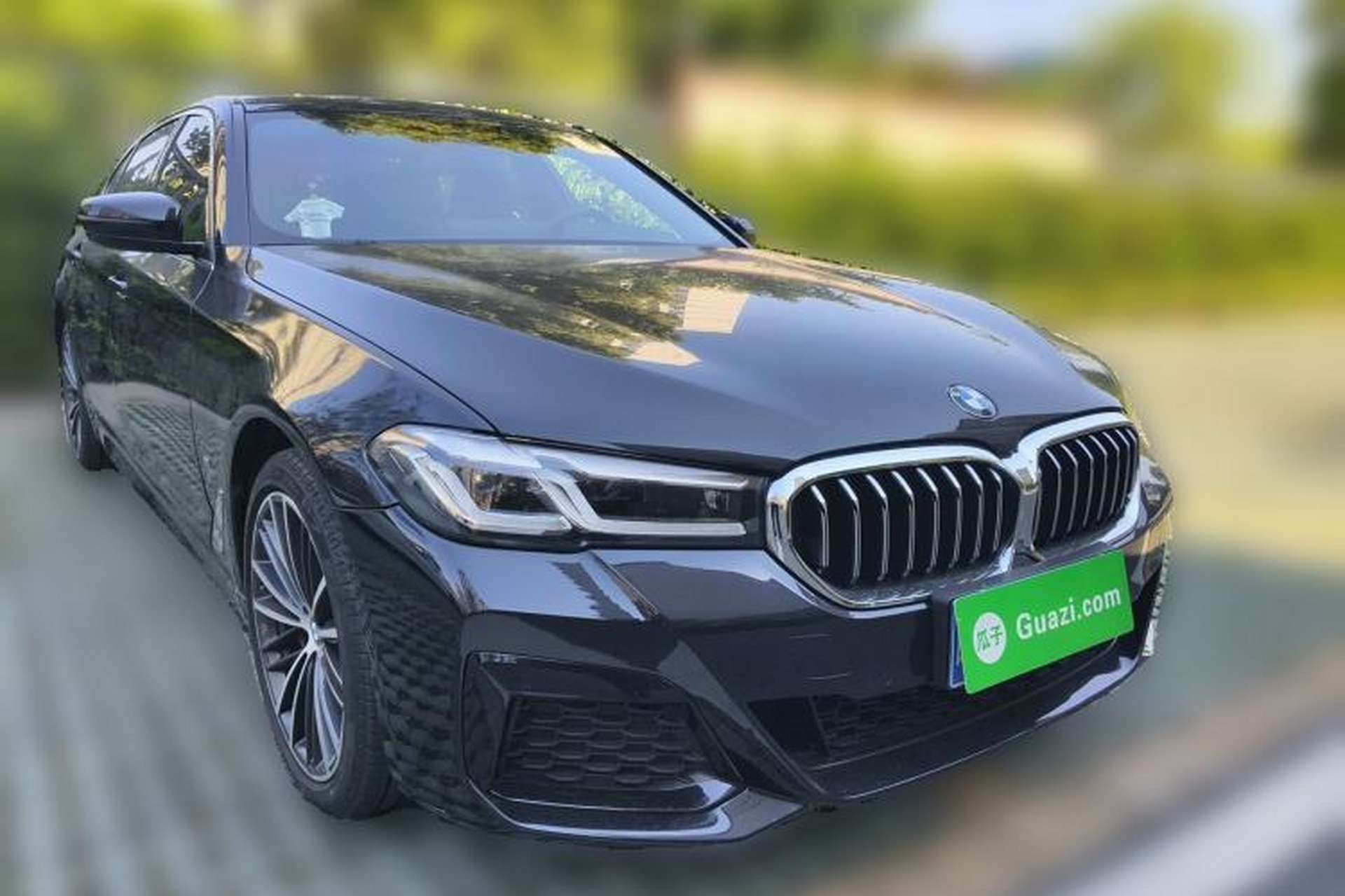 Used BMW 5 Series 2022 530Li Leading Model M Sport Package Front Right 45 Deg