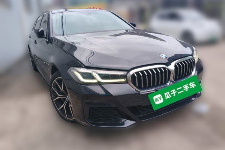 Used BMW 5 Series 2022 Second Facelift 530Li Luxury Version M Sport Package Front Right 45 Deg