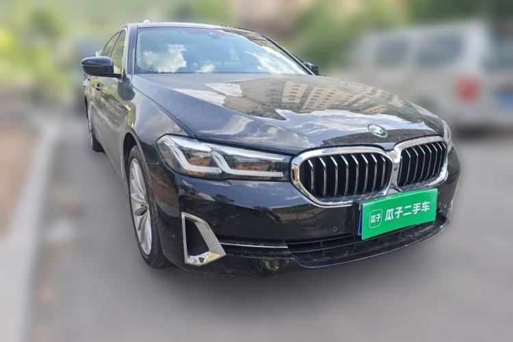 Used BMW 5 Series 2022 Revised Version 3 530Li Luxury Edition Premium Package Front Right 45 Deg