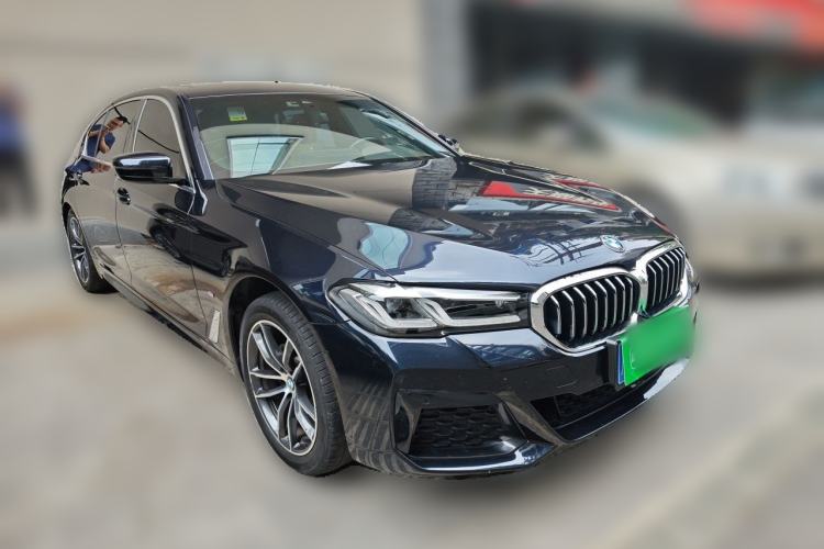 Used BMW 5 Series 2022 Restyled 525Li M Sport Package Front Right 45 Deg