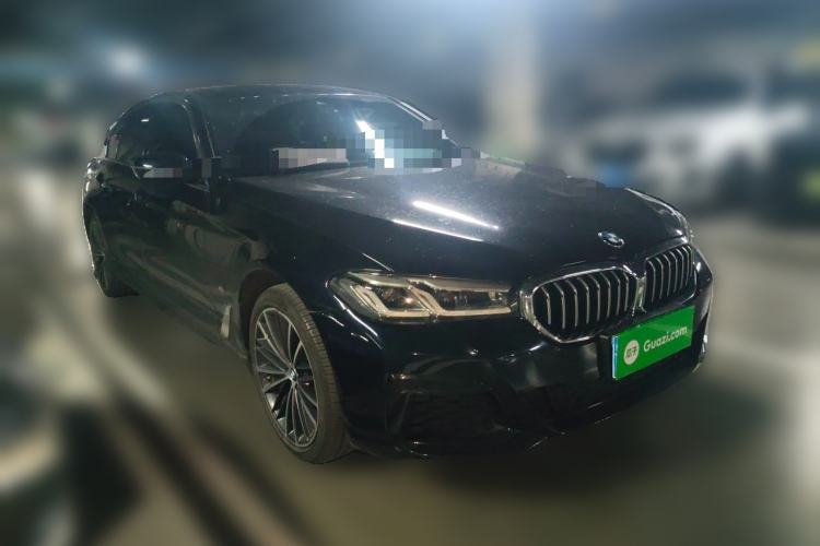Used BMW 5 Series 2022 Restyled 530Li Leading Edition M Sport Package Front Right 45 Deg