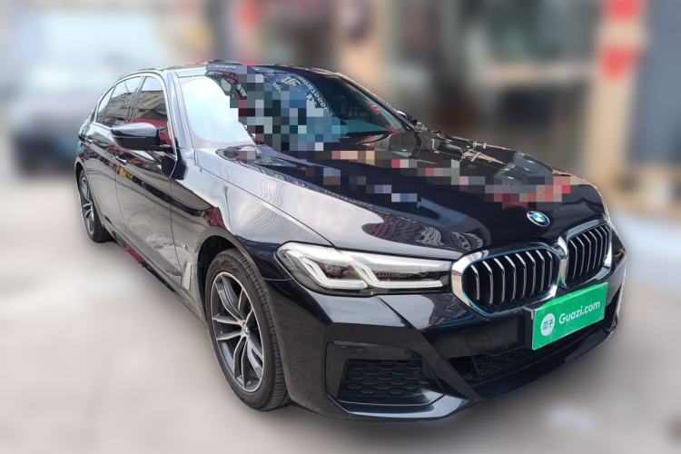 Used BMW 5 Series 2022 Restyled 525Li M Sport Package Front Right 45 Deg