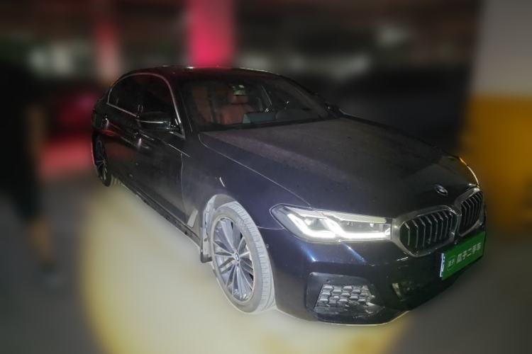 Used BMW 5 Series 2022 Restyled 530Li Leading Edition M Sport Package Front Right 45 Deg