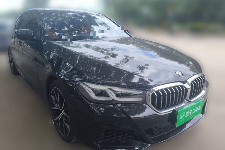 Used BMW 5 Series 2022 Second Facelift 530i M Sport Package Front Right 45 Deg