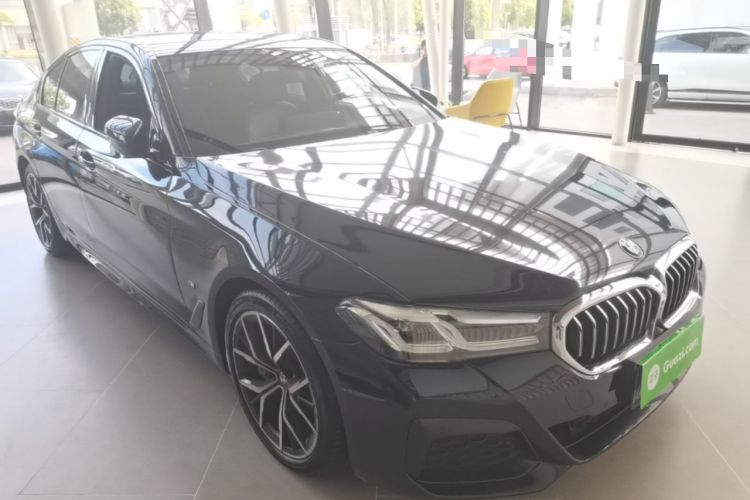Used BMW 5 Series 2022 530i Sport Line M Sport Package Front Right 45 Deg