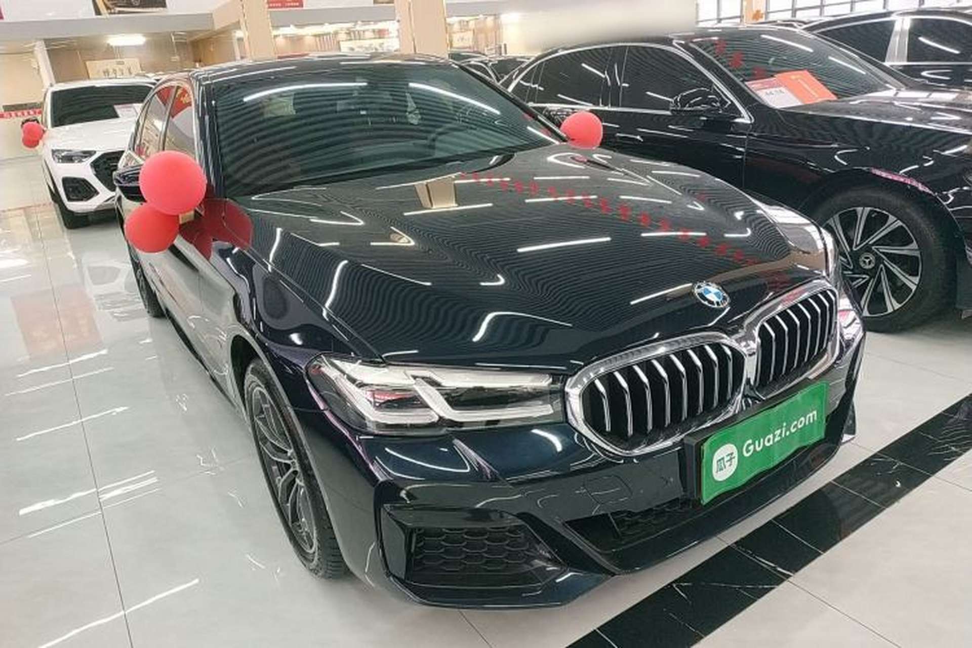 Used BMW 5 Series 2022 Second Facelift 525Li M Sport Package Front Right 45 Deg