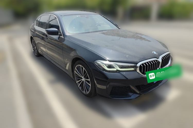 Used BMW 5 Series 2022 Restyled 530Li Leading Edition M Sport Package Front Right 45 Deg