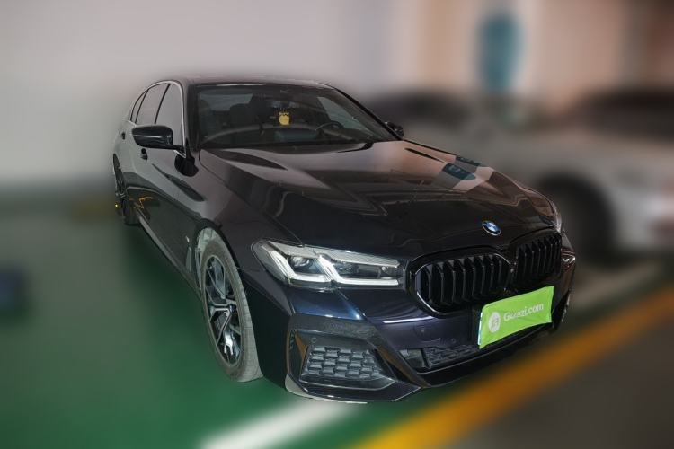 Used BMW 5 Series 2022 Revised Version 3 530Li Luxury Edition M Sport Package Front Right 45 Deg
