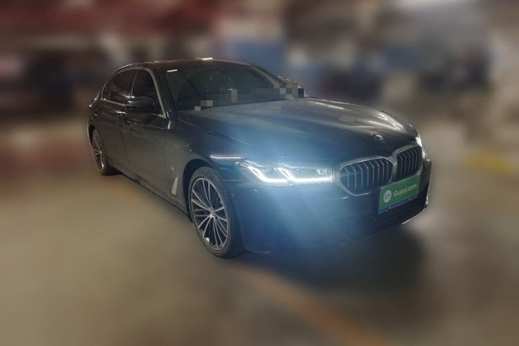 Used BMW 5 Series 2022 Restyled 530Li Leading Edition M Sport Package Front Right 45 Deg