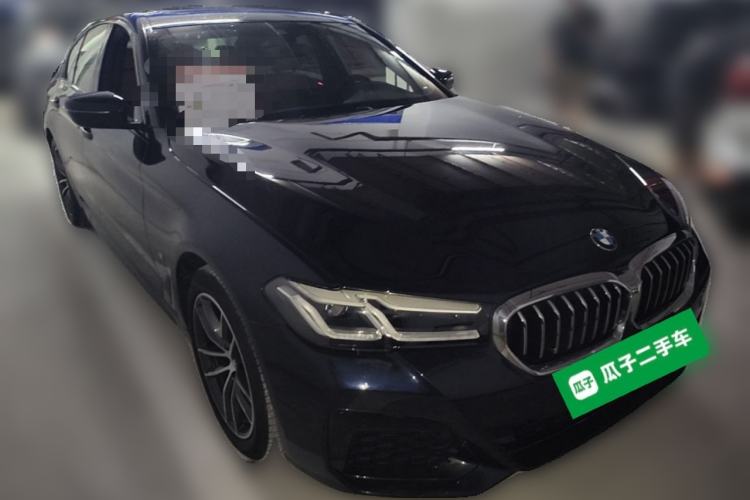 Used BMW 5 Series 2022 Second Facelift 525i M Sport Package Front Right 45 Deg