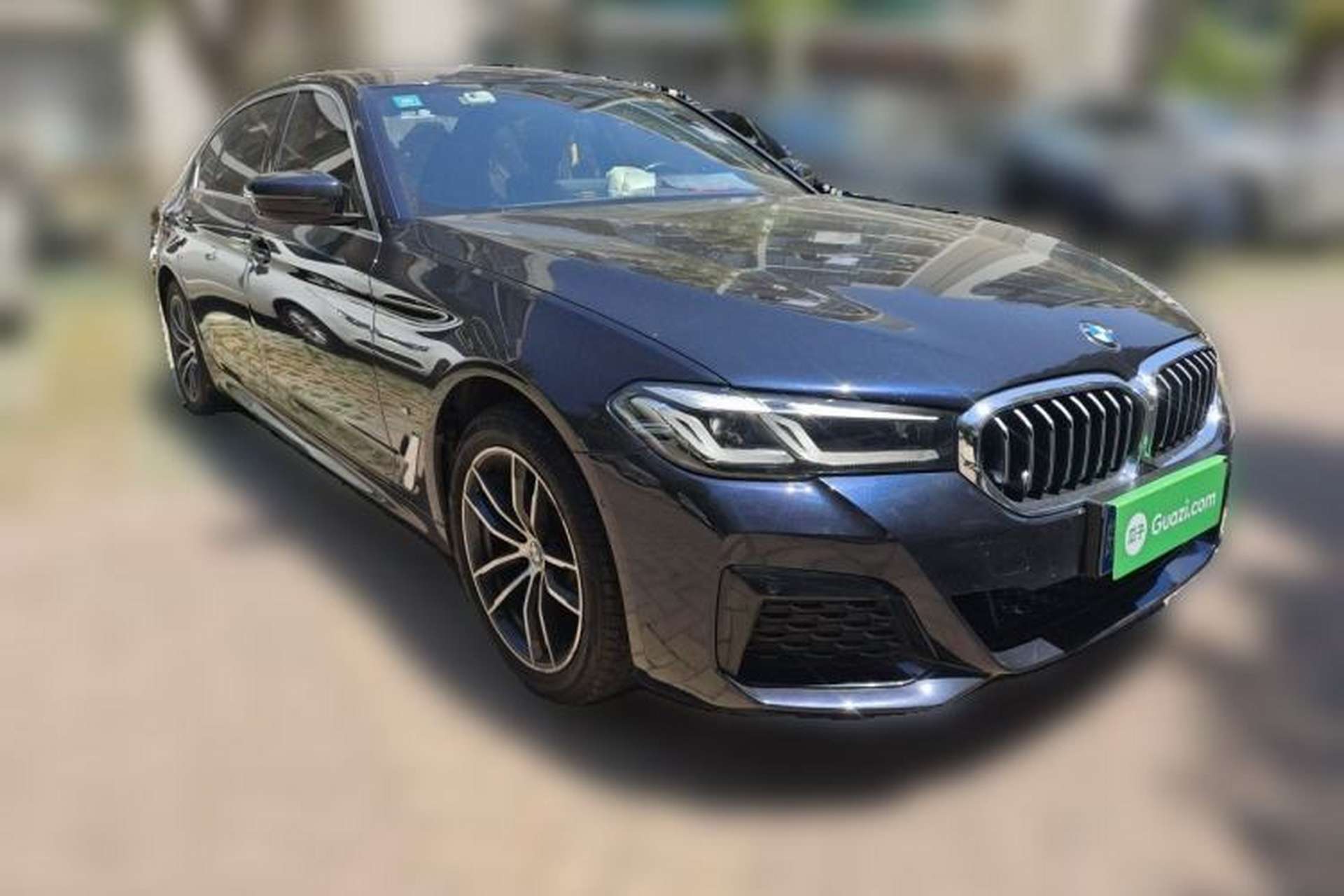 Used BMW 5 Series 2022 525Li M Sport Package Front Right 45 Deg