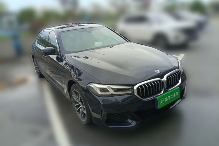 Used BMW 5 Series 2022 Restyled 525Li M Sport Package Front Right 45 Deg