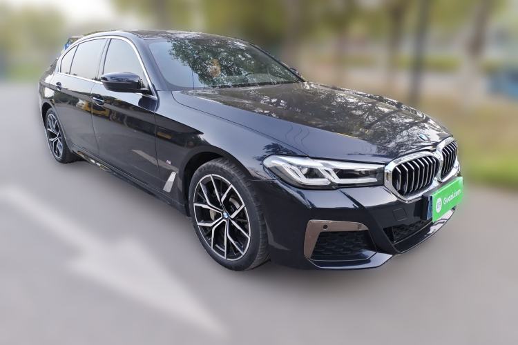 Used BMW 5 Series 2022 Restyled 530Li Luxury Edition M Sport Package Front Right 45 Deg