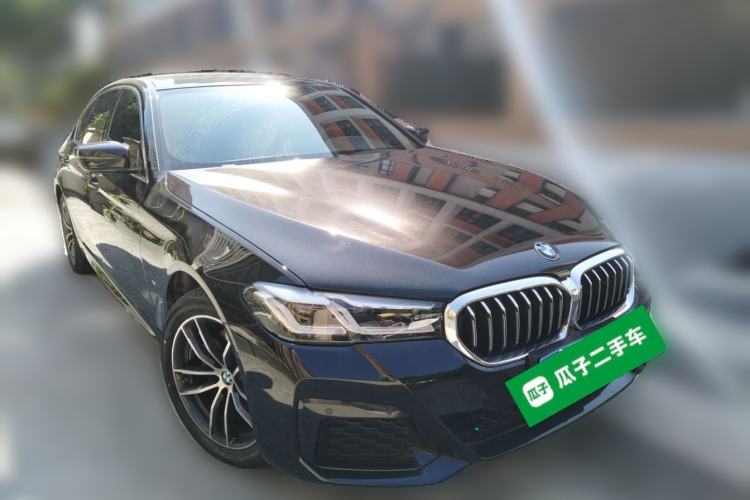 Used BMW 5 Series 2022 Restyled 525Li M Sport Package Front Right 45 Deg