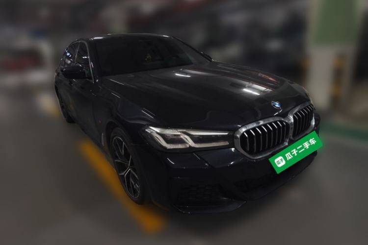 Used BMW 5 Series 2022 Revised Version 3 530Li Luxury Edition M Sport Package Front Right 45 Deg