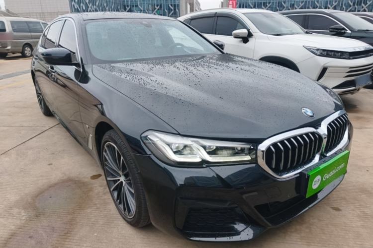 Used BMW 5 Series 2022 Second Facelift 530Li Leading Edition M Sport Package Front Right 45 Deg