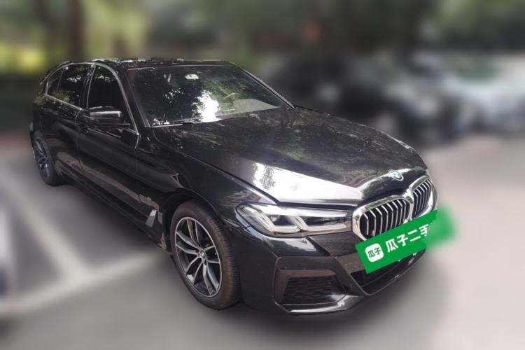 Used BMW 5 Series 2022 Restyled 525Li M Sport Package Front Right 45 Deg