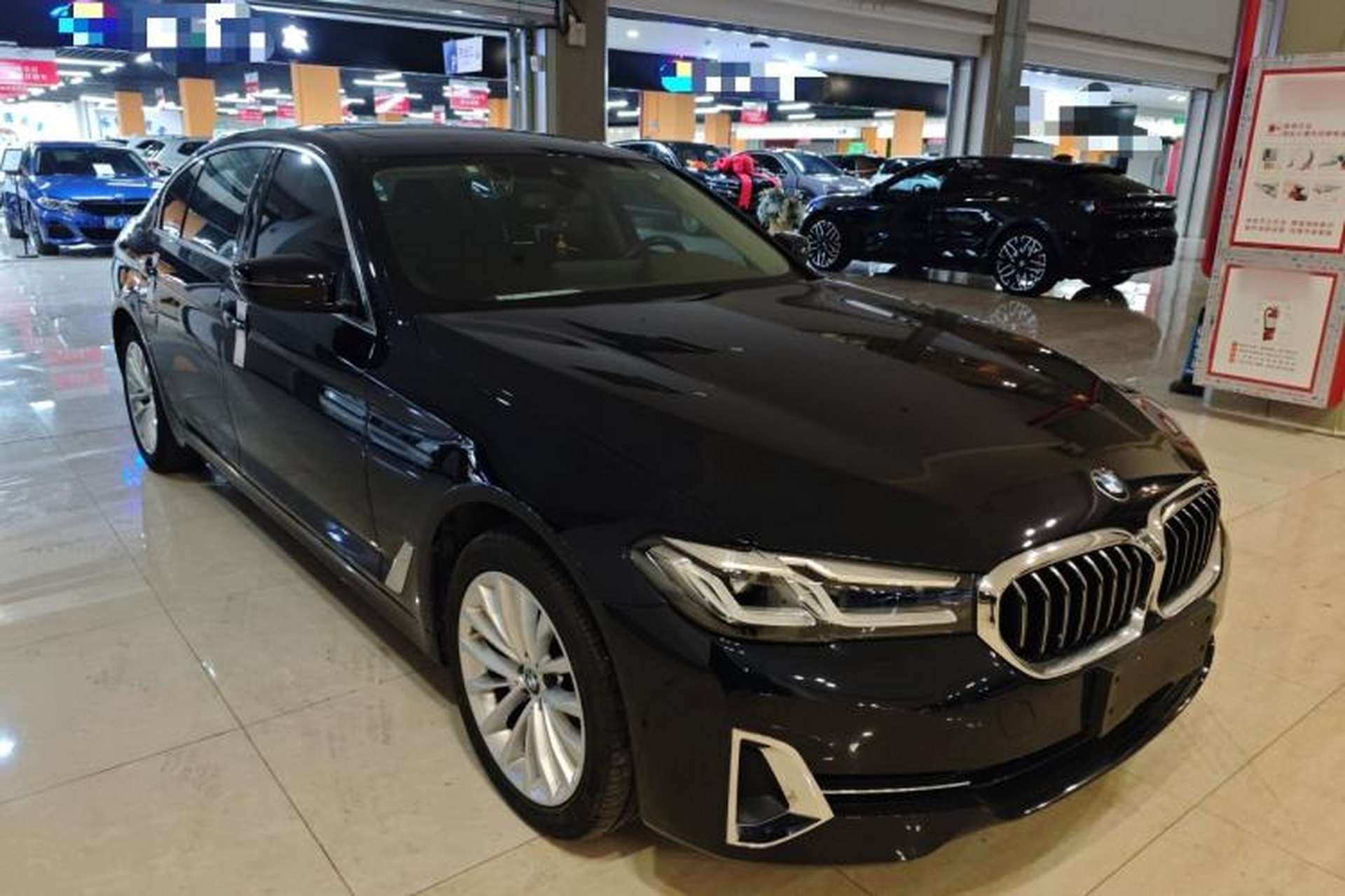 Used BMW 5 Series 2022 Restyled 525Li Luxury Package Front Right 45 Deg