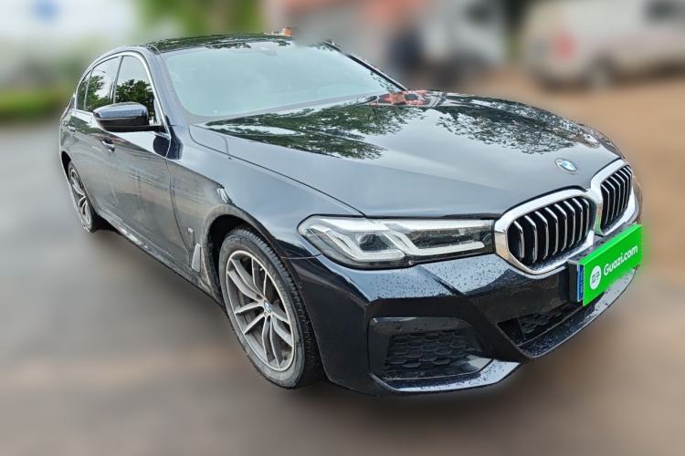Used BMW 5 Series 2022 Second Facelift 525Li M Sport Package Front Right 45 Deg