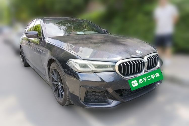 Used BMW 5 Series 2022 Second Facelift 525i M Sport Package Front Right 45 Deg