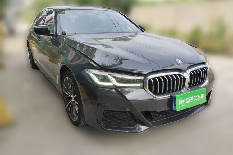 Used BMW 5 Series 2022 Revised Version 530Li xDrive M Sport Package Front Right 45 Deg