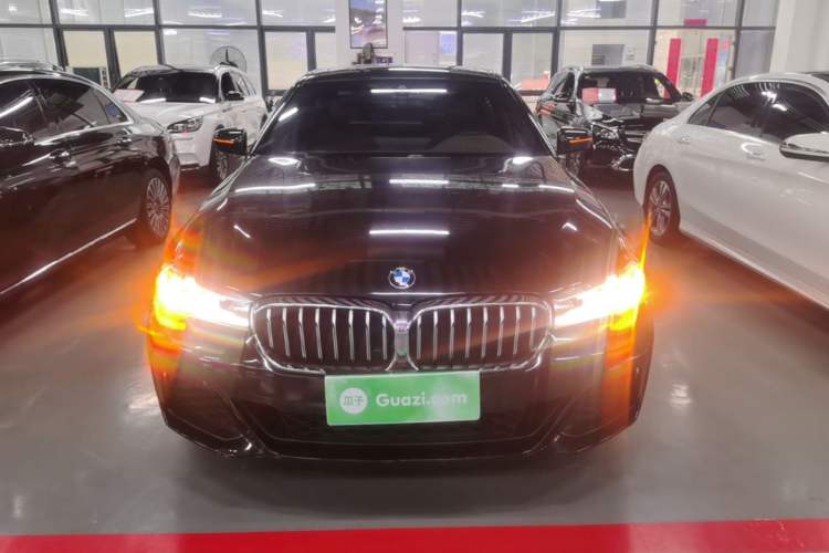 Used BMW 5 Series 2022 530Li Leading Model M Sport Package Front