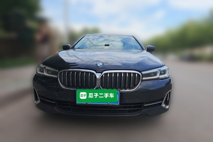 Used BMW 5 Series 2022 Restyled 525Li Luxury Package Front