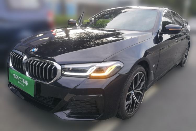Used BMW 5 Series 2022 Second Facelift 530Li Luxury Version M Sport Package Guazi used car, China used car export, Used car for sale, Used cars, Cheapest cars for sale