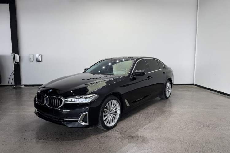 Used BMW 5 Series 2022 Second Facelift 530Li Luxury Edition Premium Package Guazi used car, China used car export, Used car for sale, Used cars, Cheapest cars for sale