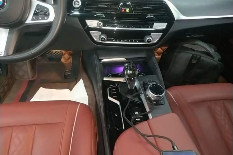 Used BMW 5 Series 2022 Revised Version 530Li xDrive M Sport Package Gear Lever
