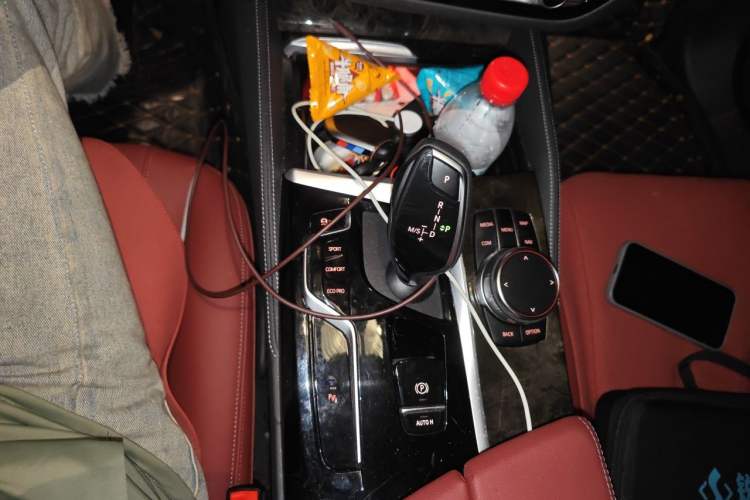 Used BMW 5 Series 2022 Second Facelift 525Li M Sport Package Gear Lever