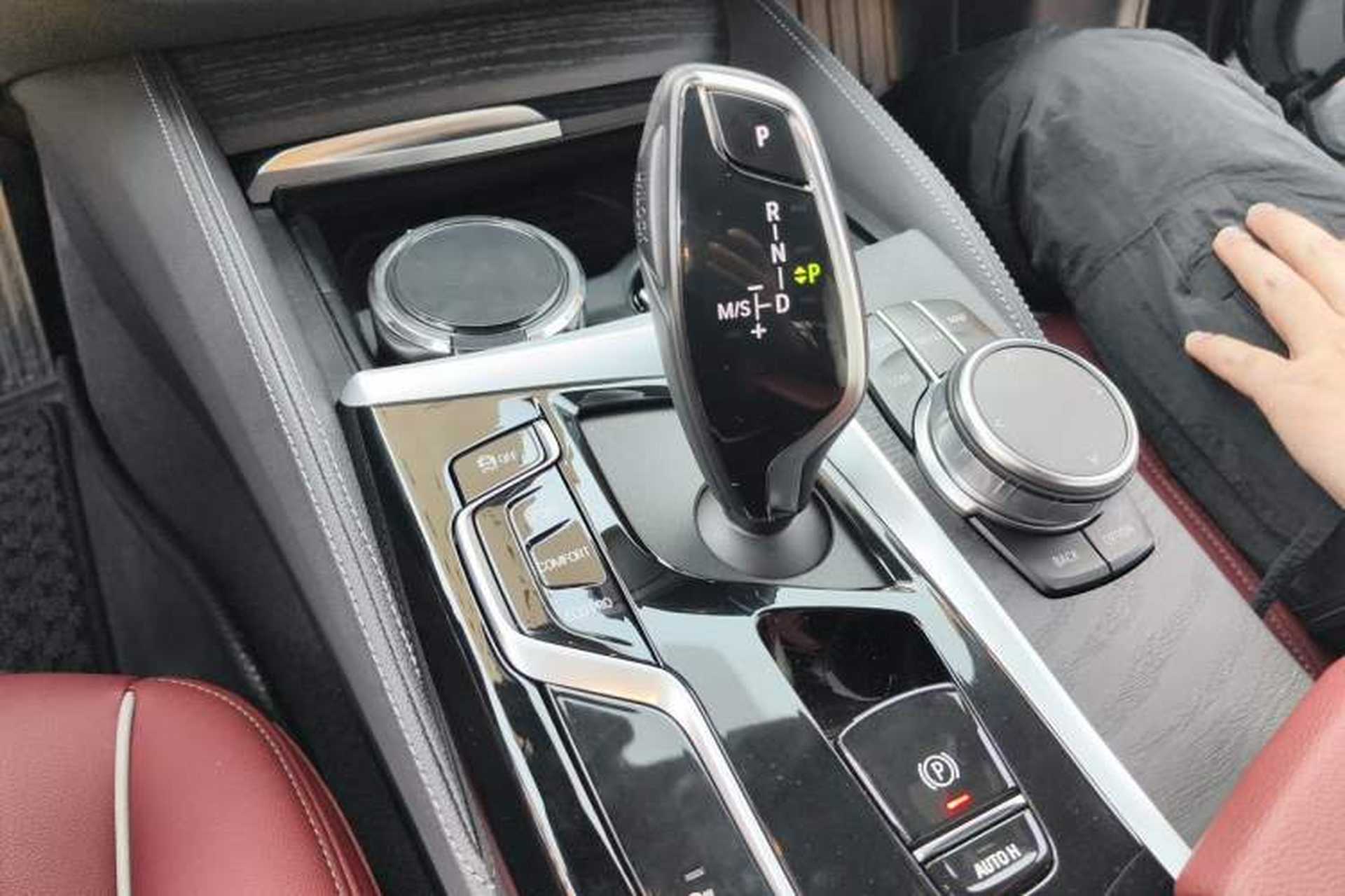 Used BMW 5 Series 2022 530Li Leading Model M Sport Package Gear Lever