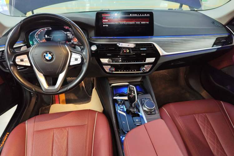 Used BMW 5 Series 2022 Updated 530Li Leading Edition Luxury Package Gear Lever