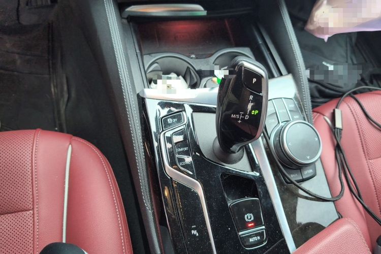 Used BMW 5 Series 2022 Restyled 525Li M Sport Package Gear Lever
