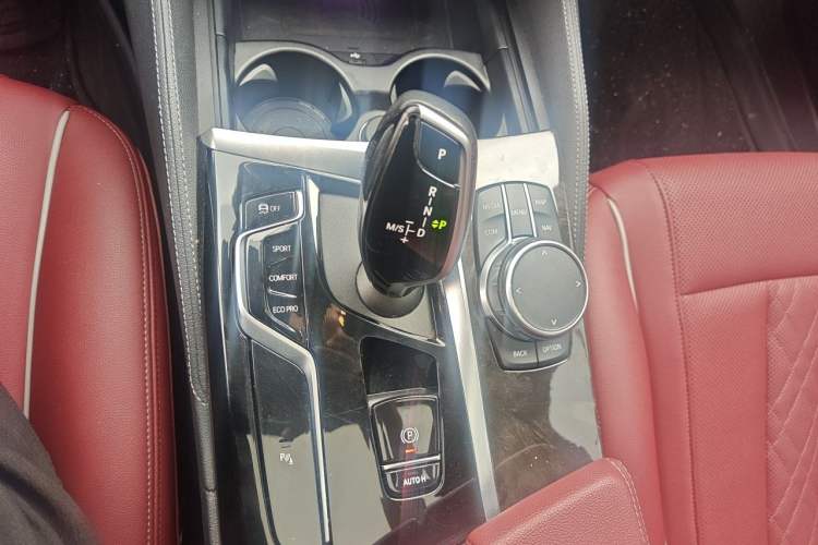 Used BMW 5 Series 2022 Restyled 525Li M Sport Package Gear Lever