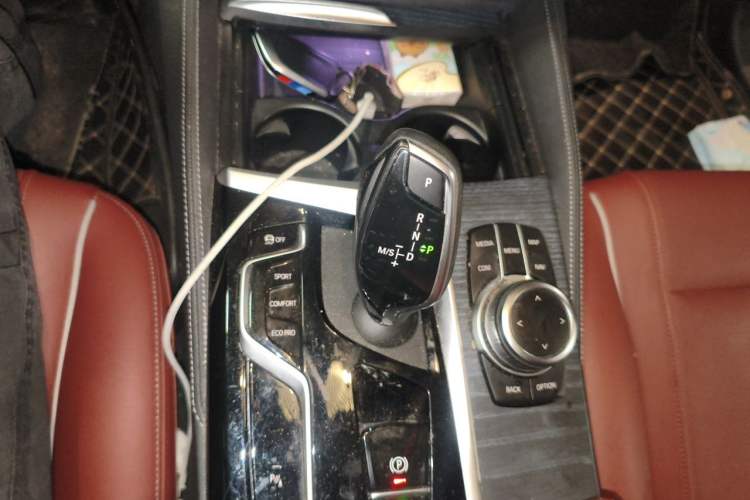 Used BMW 5 Series 2022 Restyled 530Li Leading Edition M Sport Package Gear Lever