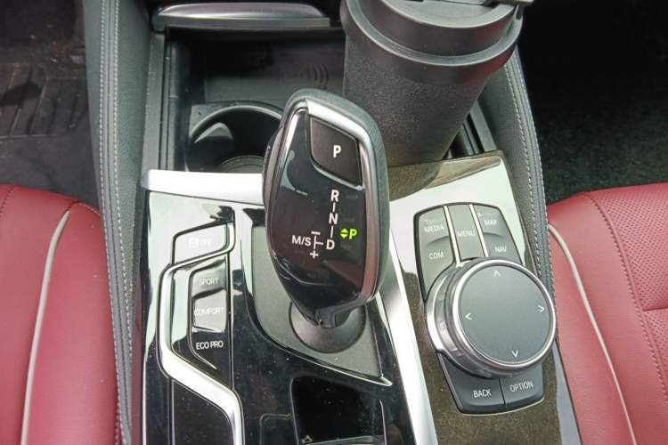 Used BMW 5 Series 2022 Restyled 525Li M Sport Package Gear Lever