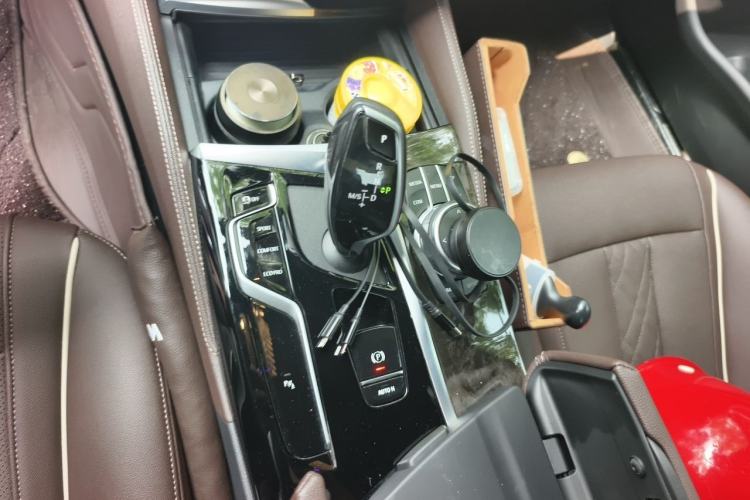 Used BMW 5 Series 2022 525Li M Sport Package Gear Lever